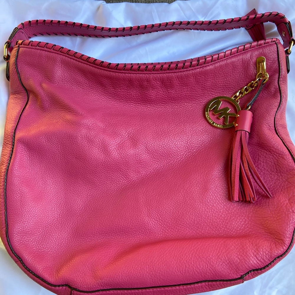 Michael Kors leather shoulder bag